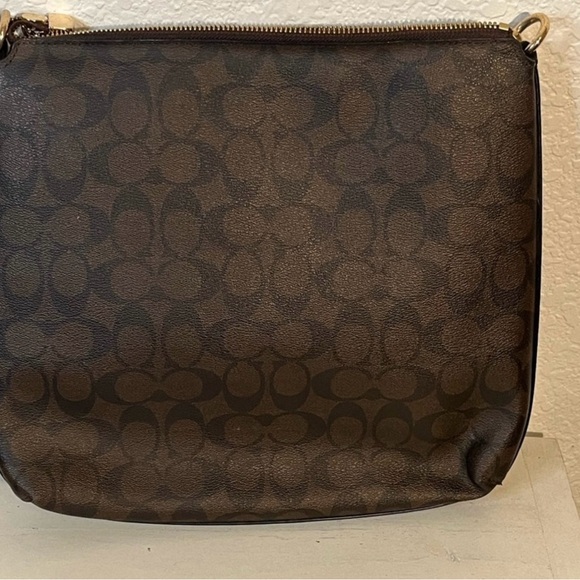 Coach Mae Signature โCโ brown & black crossbody adjustable strap purse bag! EUC - Picture 2 of 10